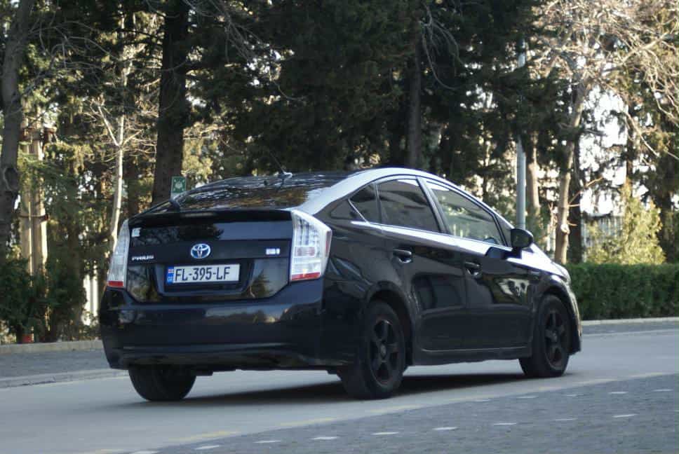 Toyota Prius 4 Photo_20Q25-12-17_11-49-16